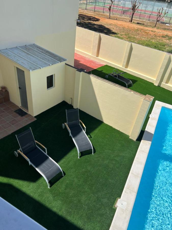 Villa Casa Piscina Playa Barrosa Delfin 6 Chiclana de la Frontera Esterno foto