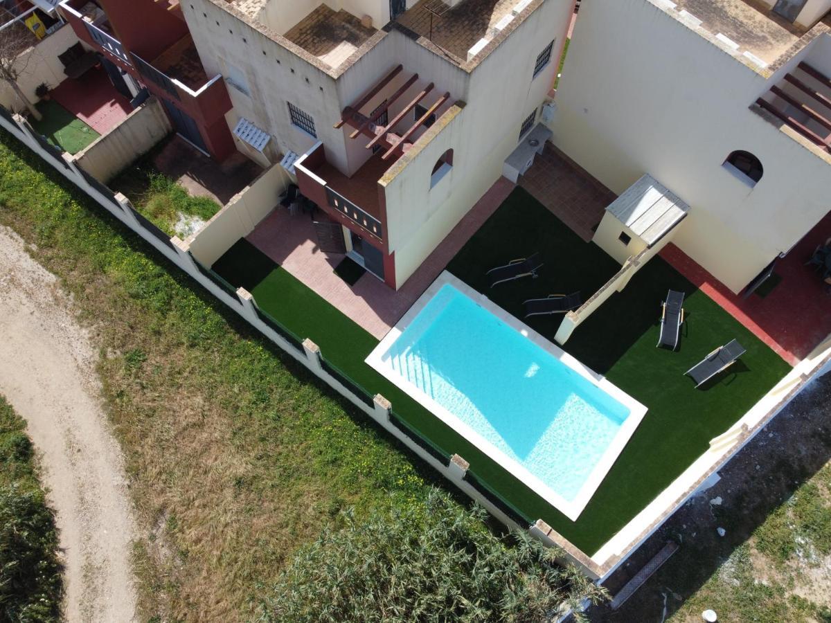 Villa Casa Piscina Playa Barrosa Delfin 6 Chiclana de la Frontera Esterno foto